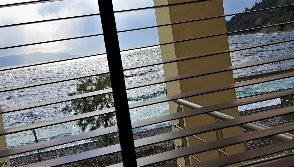 Villa Thalassa Paralia Sergoulas Eksteriør bilde